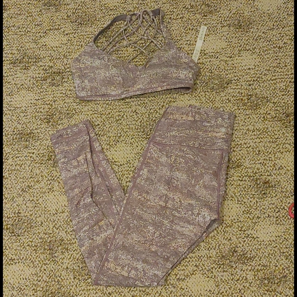 Lululemon Free to be Wild/ Wunder Under Luxtreme